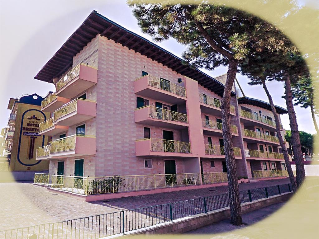 Residence Soleil - Agenzia Cocal Caorle Bagian luar foto